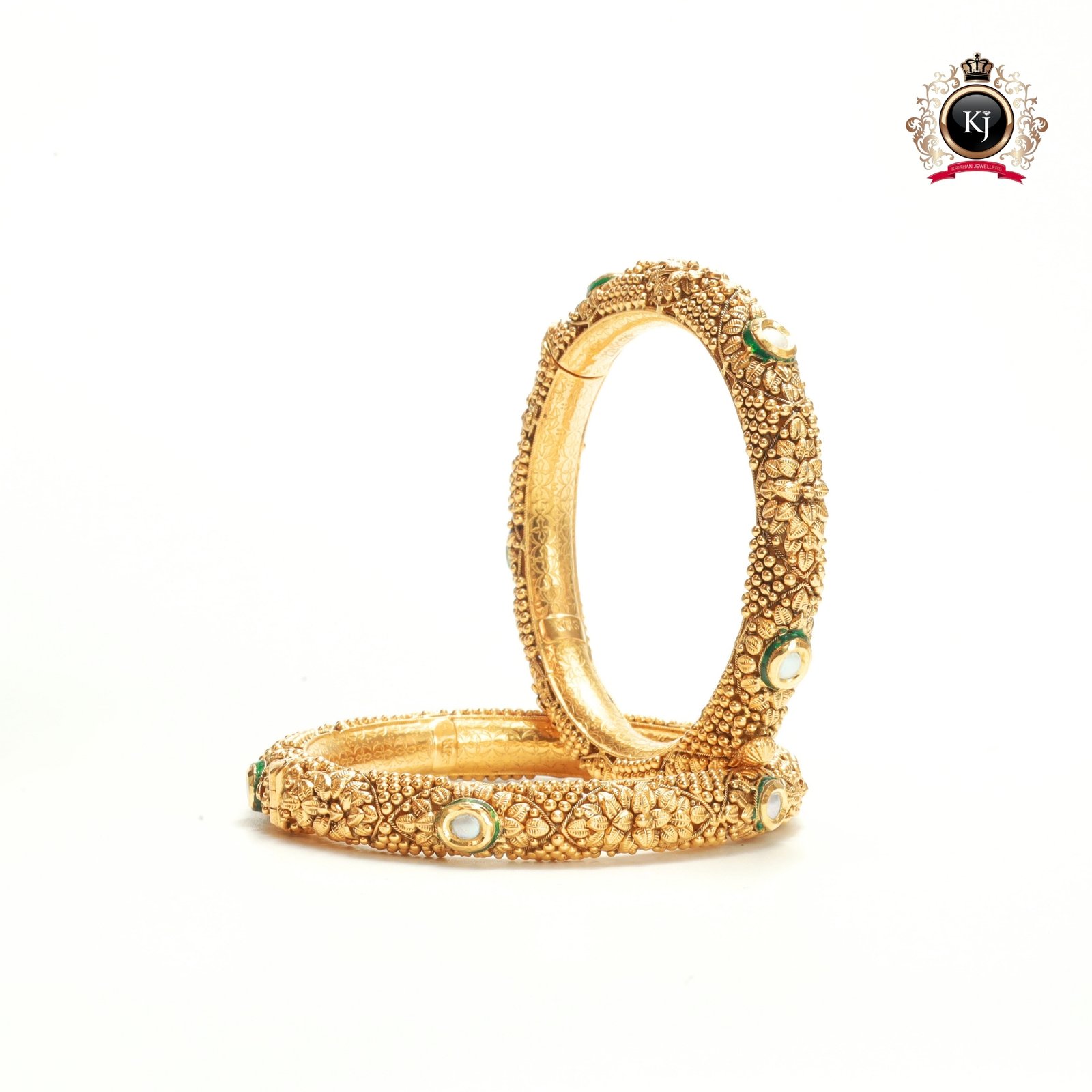 Rajdarbar Kada – 22K Gold Heritage Bracelet
