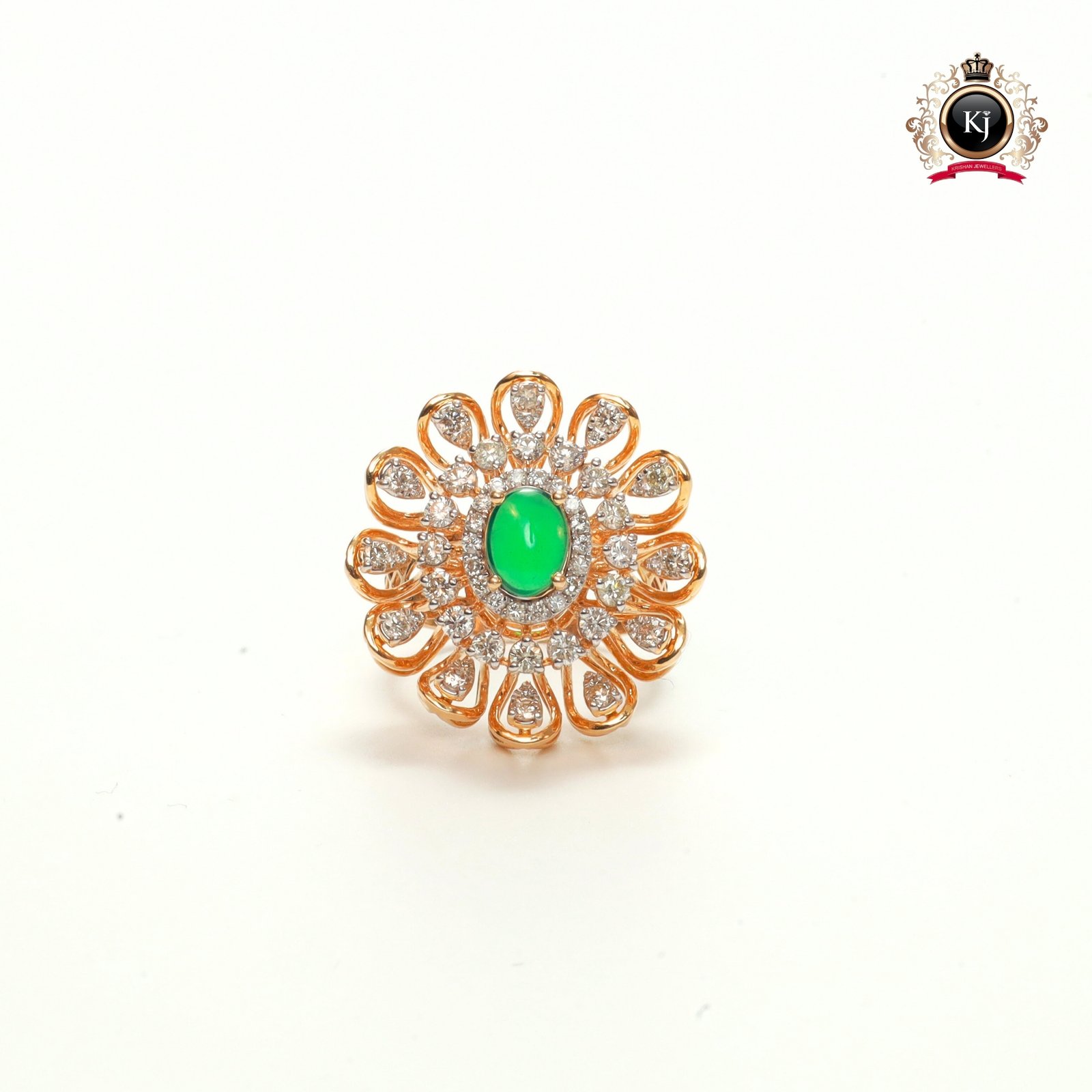 Crown Petal (Panna Mani) – Emerald & Diamond Ring