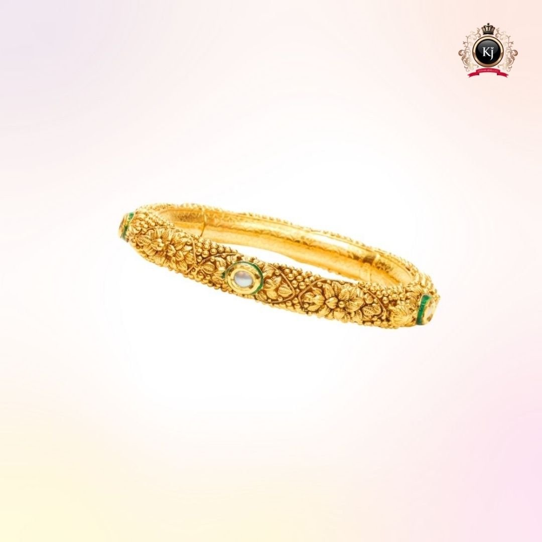 Rajdarbar Kada – 22K Gold Heritage Bracelet