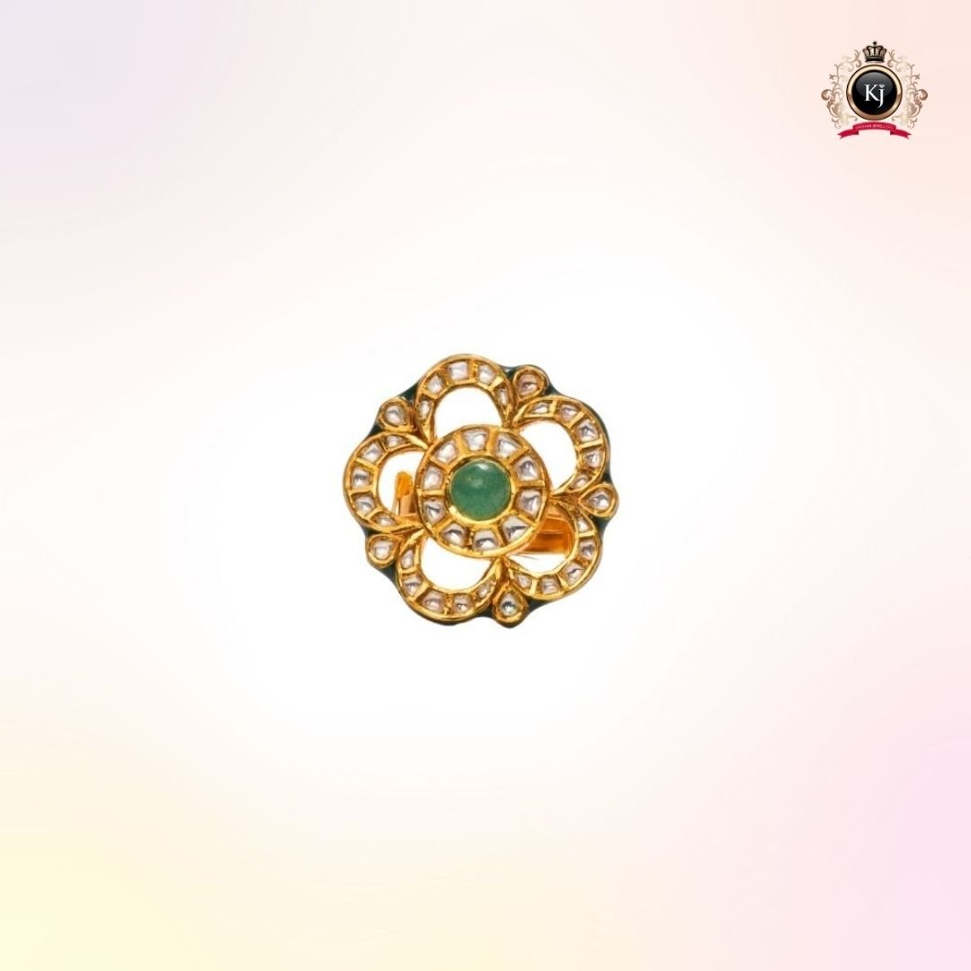 Mehar Ring – 22K Gold Kundan & Emerald Heritage Ring