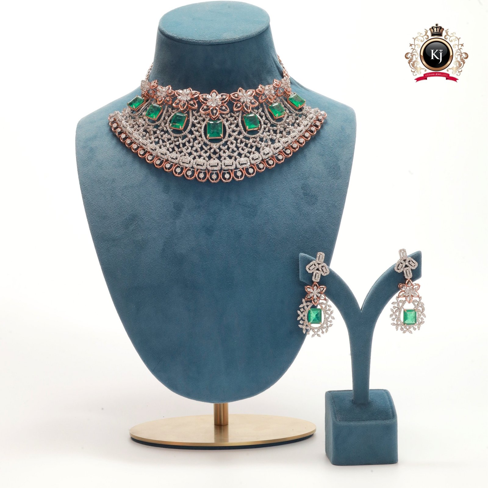 Emerald Mahal – Diamond & Emerald Heritage Choker Set